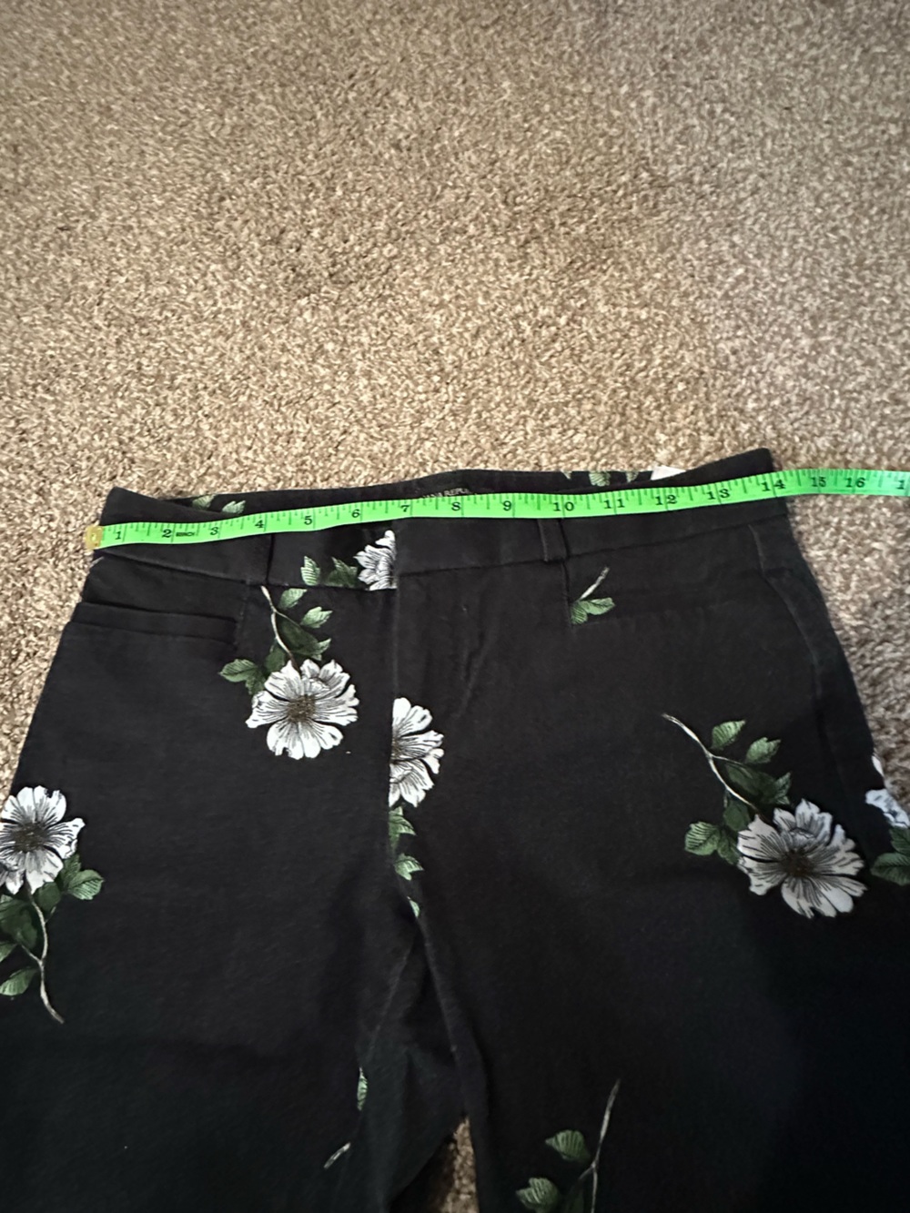 Banana Republic Floral Black Women's trousers/ dress pants size 2 petite - Picture 12 of 15